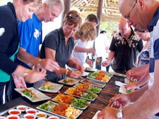 BIKE RIDES AROUND HOI AN AND COOKING CLASS